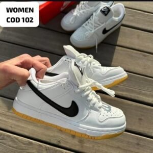 NIKE DUNK